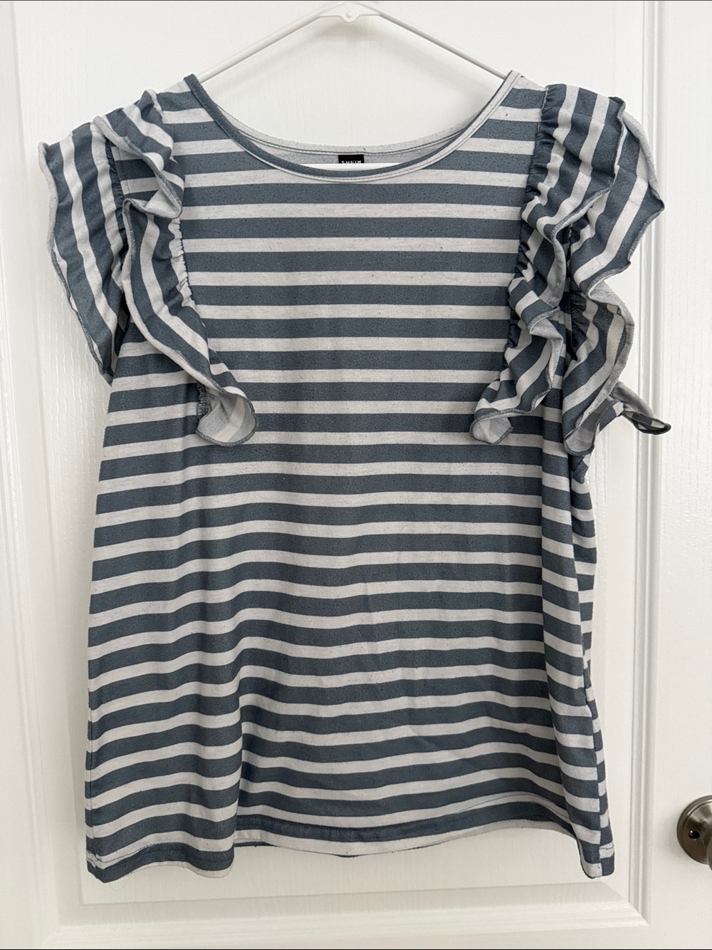 Striped Ruffle Sleeve Tee (L)